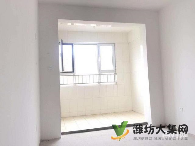 特價房！首付僅需10萬 濰城區政府旁電梯洋房134