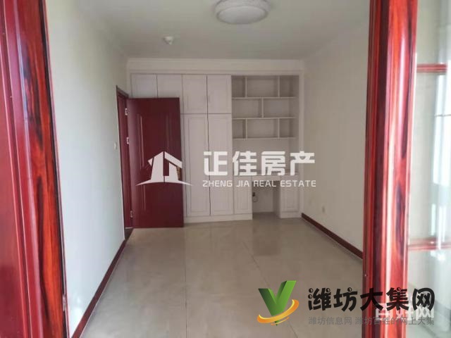 安丘新一中附近.云湖未來(lái)城